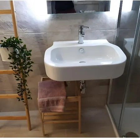 Il Giglio Oda ve Kahvaltı 3*